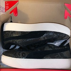 Puma shoes, high top